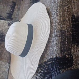 2/$70 Large Beige Summer Hat